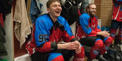 2017. gada 16. decembrī  Jelgavas Ledus hallē notika labdarības hokeja spēle “Uzbur svētku prieku”, kuru aizvadija HK “Zemgale/LLU” un Jelgavas Ledus sporta skolas (JLSS) apvienotā komanda pret Zemgales Amatieru hokeja līgas (ZAHL) izlases komandu.