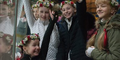 2017. gada 16. decembrī  Jelgavas Ledus hallē notika labdarības hokeja spēle “Uzbur svētku prieku”, kuru aizvadija HK “Zemgale/LLU” un Jelgavas Ledus sporta skolas (JLSS) apvienotā komanda pret Zemgales Amatieru hokeja līgas (ZAHL) izlases komandu.