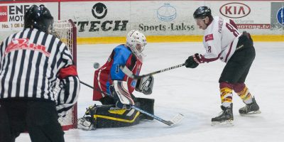 2017. gada 16. decembrī  Jelgavas Ledus hallē notika labdarības hokeja spēle “Uzbur svētku prieku”, kuru aizvadija HK “Zemgale/LLU” un Jelgavas Ledus sporta skolas (JLSS) apvienotā komanda pret Zemgales Amatieru hokeja līgas (ZAHL) izlases komandu.