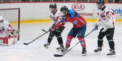 Latvijas bērnu un jauniešu čempionāta spēle starp "JLSS U18" un "Valmieras HK" Jelgavas ledus hallē Jelgavā 2018. gada 13. janvārī.