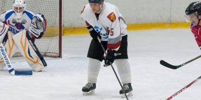 ZAHL MIX čempionāta spēle starp veterānu komandu “Zemgale” un amatieru komandu “Bokova” Jelgavas ledus hallē 2018. gada 20. janvārī.