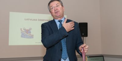 "Zemgale/LLU" vizīte LLU 29.03.2018. HK “Zemgale/LLU” komanda un vadība apmeklē Latvijas Lauksaimniecības universitāti, kur tiekas ar mācībspēkiem, aizvadot ļoti patīkamu pēcpusdienu.