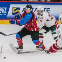 Optibet hokeja līgas atklāšana Jelgava ledus hallē ar pirmo mājas spēlei, kurā "Zemgale/LLU" tikās ar HK "Liepāja" 2018. gada 15. septembrī.